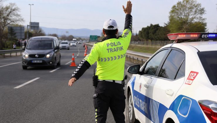 Düzce’de Bayram Trafik Denetimleri: 170 Araç Trafikten Men Edildi